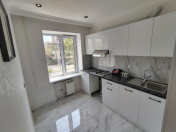 Satılır 2 otaqlı 60 m2 köhnə tikili Nəriman Nərimanov m.