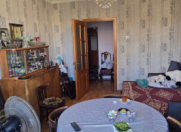 Satılır 2 otaqlı 60 m2 köhnə tikili Xalqlar Dostluğu m.