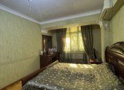 Satılır 3 otaqlı 100 m2 köhnə tikili 3 mkr