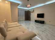 İcarəyə verilir 2 otaqlı 106 m2 yeni tikili Şah İsmayıl Xətai m.