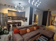 İcarəyə verilir 3 otaqlı 150 m2 yeni tikili 8 Noyabr m.