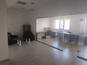 İcarəyə verilir 4 otaqlı 110 m2 ofis Ağ şəhər