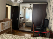 Satılır 3 otaqlı 86 m2 köhnə tikili Gənclik m.