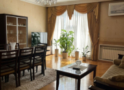 İcarəyə verilir 3 otaqlı 155 m2 yeni tikili Gənclik m.