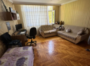 Satılır 5 otaqlı 110 m2 köhnə tikili Həzi Aslanov m.