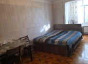 Satılır 1 otaqlı 40 m2 köhnə tikili Nizami r.