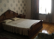 İcarəyə verilir 3 otaqlı 120 m2 köhnə tikili Montin