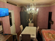 Satılır 3 otaqlı 65 m2 köhnə tikili Xalqlar Dostluğu m.