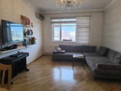 Satılır 4 otaqlı 175 m2 yeni tikili Azadlıq prospekti m.