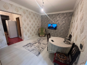 Satılır 4 otaqlı 137 m2 həyət evi Bakı