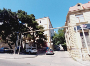 Satılır 1 otaqlı 25 m2 köhnə tikili Badamdar