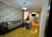 Satılır 3 otaqlı 70 m2 köhnə tikili 6 mkr