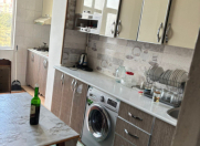 İcarəyə verilir 2 otaqlı 60 m2 köhnə tikili Qara Qarayev m.