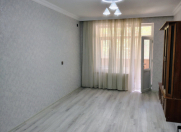 Satılır 3 otaqlı 90 m2 köhnə tikili 28 May m.