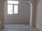 Satılır 2 otaqlı 50 m2 köhnə tikili Nəsimi m.