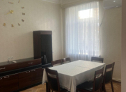 Satılır 3 otaqlı 80 m2 köhnə tikili Nəriman Nərimanov m.