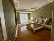 Satılır 3 otaqlı 145 m2 yeni tikili Yasamal r.