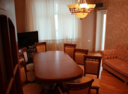 İcarəyə verilir 2 otaqlı 92 m2 yeni tikili 28 May m.