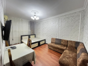 Satılır 1 otaqlı 32 m2 köhnə tikili Nəsimi r.