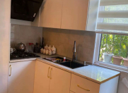 Satılır 2 otaqlı 65 m2 köhnə tikili Həzi Aslanov