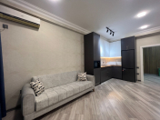 İcarəyə verilir 2 otaqlı 65 m2 yeni tikili Şah İsmayıl Xətai m.