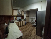 Satılır 2 otaqlı 60 m2 köhnə tikili 8 km