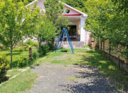 İcarəyə verilir 3 otaqlı 150 m2 villa Qax