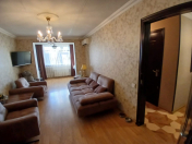 Satılır 3 otaqlı 70 m2 köhnə tikili Neftçilər m.