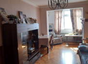 Satılır 3 otaqlı 90 m2 köhnə tikili 28 May m.