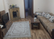 Satılır 3 otaqlı 85 m2 köhnə tikili Montin