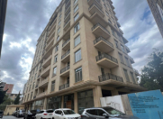 Satılır 3 otaqlı 147 m2 yeni tikili Gənclik m.