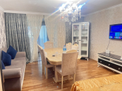 İcarəyə verilir 1 otaqlı 70 m2 köhnə tikili 8 mkr