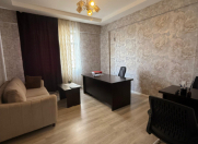 İcarəyə verilir 3 otaqlı 112 m2 ofis Gənclik m.