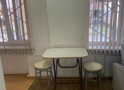 Satılır 1 otaqlı 30 m2 köhnə tikili Nərimanov r.