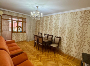 Satılır 3 otaqlı 75 m2 köhnə tikili 4 mkr