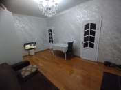 Satılır 2 otaqlı 35 m2 köhnə tikili Gənclik m.