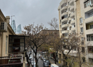 Satılır 2 otaqlı 60 m2 köhnə tikili İçəri Şəhər m.