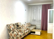 Satılır 2 otaqlı 100 m2 yeni tikili Gənclik m.