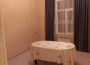 Satılır 4 otaqlı 120 m2 köhnə tikili Nizami m.