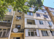 Satılır 3 otaqlı 90 m2 köhnə tikili 28 May m.