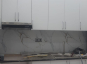 İcarəyə verilir 2 otaqlı 79 m2 köhnə tikili Sahil m.