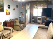 Satılır 3 otaqlı 75 m2 köhnə tikili Elmlər Akademiyası m.