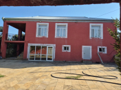 Satılır 4 otaqlı 200 m2 həyət evi Gədəbəy