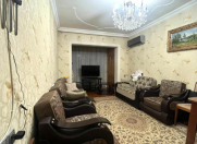 Satılır 2 otaqlı 65 m2 köhnə tikili 8 mkr