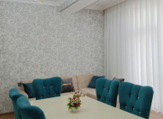 İcarəyə verilir 2 otaqlı 70 m2 yeni tikili 28 May m.