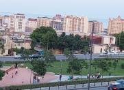 Satılır 3 otaqlı 80.5 m2 köhnə tikili Elmlər Akademiyası m.