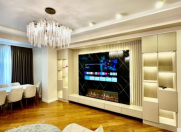 Satılır 3 otaqlı 167 m2 yeni tikili 8 Noyabr m.