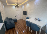 Satılır 3 otaqlı 90 m2 yeni tikili 28 May m.