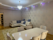 İcarəyə verilir 3 otaqlı 86 m2 yeni tikili 8 Noyabr m.