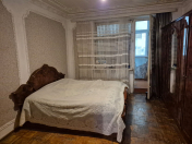 Satılır 3 otaqlı 80 m2 köhnə tikili Qara Qarayev m.